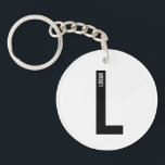 Modernes Personalisiertes Fettmonogramm und Name Schlüsselanhänger<br><div class="desc">Modernes Monogram Design mit personalisiertem Monogramm-Buchstaben "L" und Namen im modernen fett formatierten Sans Serif Schriftart Stil. Perfektes Geschenk für ihn,  Vatertagsgeschenk,  Trauzeuge Geschenk und vieles mehr.</div>