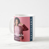 Modernes Personalisiertes Foto Script Graduate Kaffeetasse (Vorderseite Links)