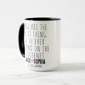 Modernes Personalisiertes Hochzeitspaar Name Rosa  Tasse (Vorderseite Links)