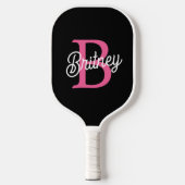 Modernes, Personalisiertes Monogramm mit Hot Pink  Pickleball Schläger (Vorderseite)