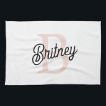 Modernes Personalisiertes Monogramm und Name Paste Geschirrtuch<br><div class="desc">Das moderne Personalisierte Monogramm und Name Pastel Pink Kitchen Handtuch, eine stilvolle Ergänzung Ihrer Küchendekoration. Dieses Küchentuch ist modern in sanftem Pastellrosa gestaltet und personalisiert mit Ihrem Monogramm und Namen für eine individuelle Touch. Ideal zum Trocknen von Geschirr, zum Abwischen von Gegenständen oder als dekorativer Akzent kombiniert es Funktionalität mit...</div>