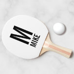 Modernes Personalisiertes Monogramm und Name Tischtennis Schläger<br><div class="desc">Modernes Monogram Design mit personalisiertem Monogramm und Namen im modernen fett formatierten Sans Serif Schriftart Stil. Perfektes Geschenk für Vater,  Ehemann,  Großeltern und mehr.</div>