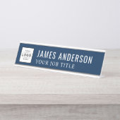 Modernes Personalisiertes Navy Blue-Business-Logo Schreibtischnamensplakette (Vorderseite )