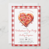 Modernes Pink Heart Pizza Kariert Valentines Party Einladung (Vorderseite)