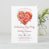Modernes Pink Heart Pizza Valentines Party Einladung (Stehend Vorderseite)