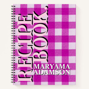Modernes Pink Name Rezept Buch.   Girly Bold Karie Notizblock