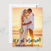 Modernes Pinsel Script Couple Foto Wir Got Verheir Postkarte (Vorne/Hinten)