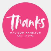 Modernes Pinselskript Hot Pink Abschluss Vielen Da Runder Aufkleber (Vorderseite)