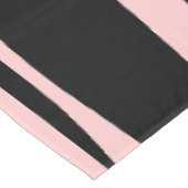 Modernes Piquet-Muster aus dem Mittelalter, rosa u Tischdecke (Schrägansicht)