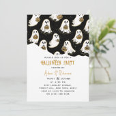 Modernes Pumpkin- und Ghost-Halloween Einladung (Stehend Vorderseite)