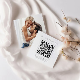 Modernes QR-Code-Foto auf umgekehrter UAWG Begleitkarte