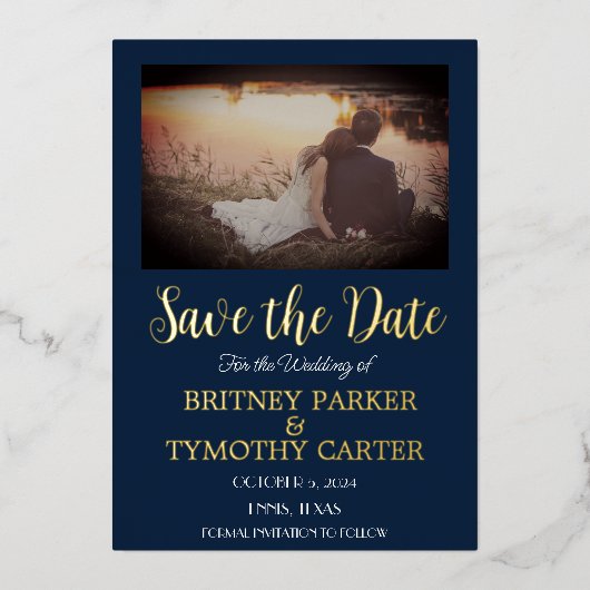 Modernes QR Code Foto Calligraphy Navy Blue Weddin Folieneinladung (Vorderseite)