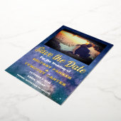 Modernes QR Code Foto Celestial Galaxy Hochzeit Folieneinladung (Gedreht)