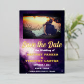 Modernes QR Code Foto Celestial Galaxy Hochzeit Folieneinladung (Stehend vorne)