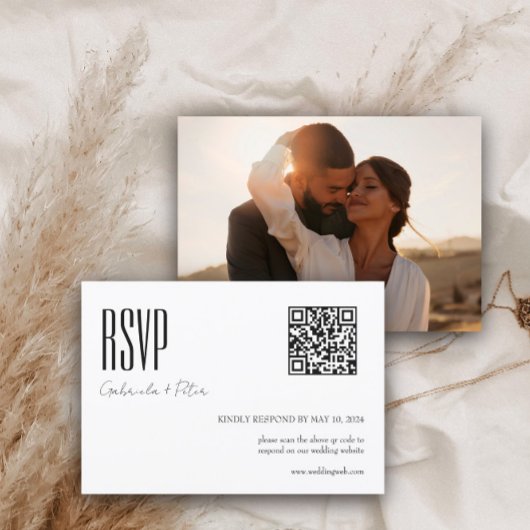 Modernes QR Code Foto Minimalistisch Schwarz/Weiß RSVP Karte
