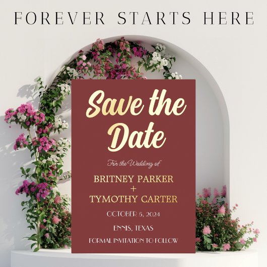 Modernes QR Code Foto Wine Burgundy Script Wedding Folieneinladung