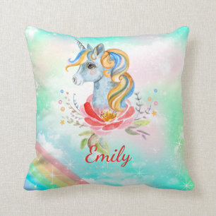 Modernes Rainbow Unicorn Girlanname Throw Kissen
