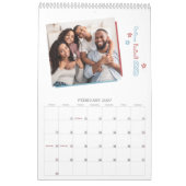 Modernes Red & Blue Hand gezeichnet Stars Family F Kalender (Feb 2027)