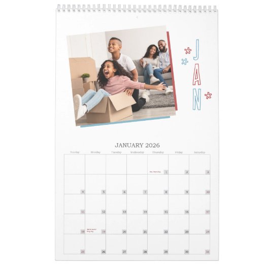 Modernes Red & Blue Hand gezeichnet Stars Family F Kalender (Jan 2026)
