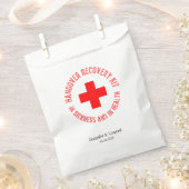 Modernes Red Hangover Relief Erholung Kit Hochzeit Geschenktütchen (Ausgeschnitten)