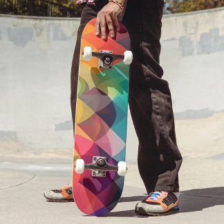 Modernes Regenbogenfarbiges geometrisches Muster Skateboard