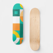 Modernes Regenbogenfarbiges geometrisches Muster Skateboard (Vorderseite)