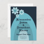 Modernes Retro 70er Bold Blue Wedding Einladungspostkarte (Vorne/Hinten)