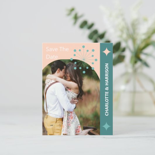 Modernes Retro-Foto des Mittelalters Save the Date Postkarte (Stehend Vorderseite)