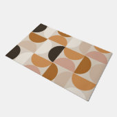 Modernes Retro-Muster aus dem Mittelalter - braune Fußmatte (Schrägansicht)