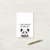 Modernes romantisches Zitat mit schwarzem und weiß Post-it Klebezettel (Auf Schreibtisch)