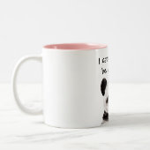 Modernes romantisches Zitat mit schwarzem und weiß Zweifarbige Tasse (Links)