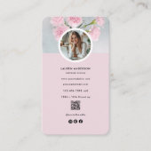 Modernes rosa Foto mit floralen QR-Code Visitenkarte (Vorderseite)