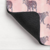 Modernes rosa Leopard-Tiermuster Mousepad (Ecke)