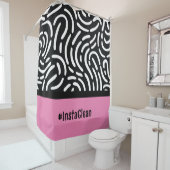 Modernes, rosa Schwarz Abstraktes Muster Dorm Room Duschvorhang (Beispiel)