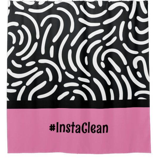 Modernes, rosa Schwarz Abstraktes Muster Dorm Room Duschvorhang (Vorderseite)