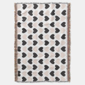 Modernes, rosa Schwarz Liebe Herzmuster Decke (Vorderseite Vertikal)