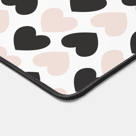Modernes, rosa Schwarz Liebe Herzmuster Schreibtischunterlage (Ecke)