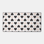 Modernes, rosa Schwarz Liebe Herzmuster Schreibtischunterlage (Vorderseite)