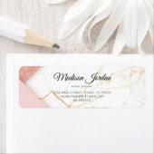 Modernes Rosa- und Goldmarmor (Insitu)