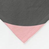 Modernes Rosa und Grau des Mittelalters Fleecedecke (Ecke)