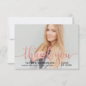 Modernes Rose Gold Script Abschluss Foto Dankeskarte (Vorderseite)