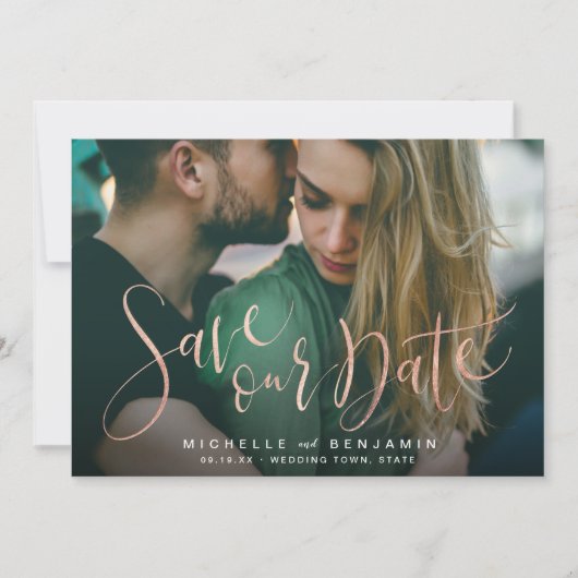 Modernes Rose Gold-Script-Foto Save the Date (Vorderseite)