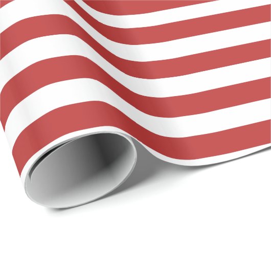 Modernes rotes weißes Streifen-Muster Geschenkpapier (Rolleneckpunkt)