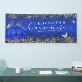 Modernes Royal Blue Gold Gown Quinceñera Willkomme Banner (Messe)