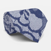 Modernes Royal Blue Marine White Lace Krawatte (Gerollt)