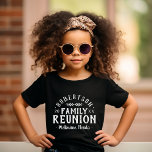 Modernes Rustikales Personalisiertes Wiedersehen-T T-Shirt<br><div class="desc">Erstellen Sie einen eigenen Wiedersehen-T - Shirt für Babys, Kinder und Erwachsene. Personalisieren Sie es mit Ihrem Familiennamen, dem Jahr, dem Ort oder einem anderen benutzerdefinierten Text. Klicken Sie auf die Schaltfläche Anpassen, um Schriftart und Farben zu ändern, um Ihren eigenen Text und Ihre eigenen Fotos hinzuzufügen. Wählen Sie aus...</div>