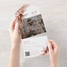 Modernes Rustikales Terracotta Foto QR Code Weddin All In One Einladung