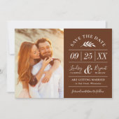 Modernes rustikales Typografie-Foto Save the Date Einladung (Vorderseite)