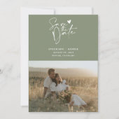 Modernes Sage Green Calligraphy Script-Foto Save The Date (Vorderseite)