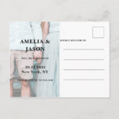 Modernes Save the Date Elegantes Script-Foto Ankündigungspostkarte (Rückseite)